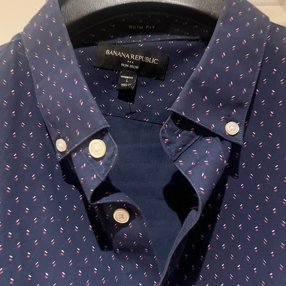 Men's  non iron Navy Blue Button-Down Shirt - Picture 2 of 4